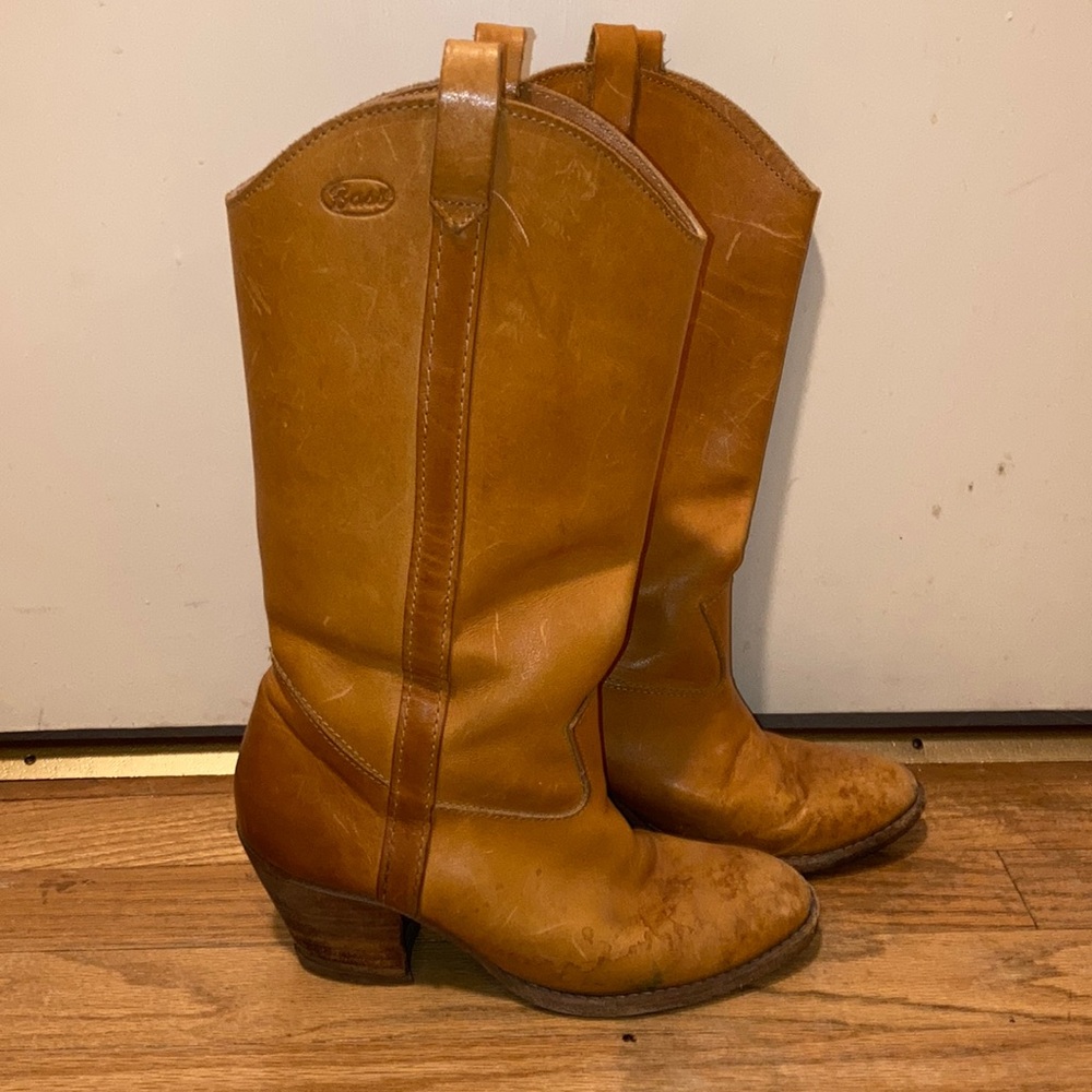 Vintage Bass leather cowboy boots